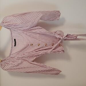 Abercrombie & Fitch striped blouse (burgundy and white). Cropped. Women size L.